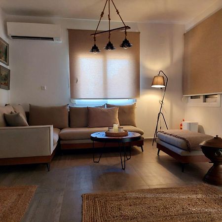Maya Apartments, Modern And Convenient Apartments With Private Parking Skiathos Town Exterior photo